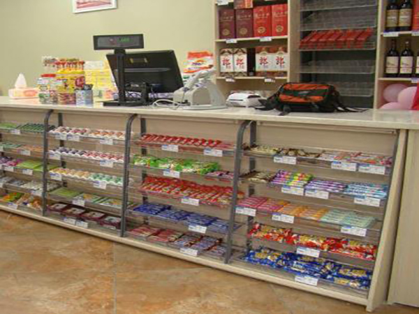 便利店货架