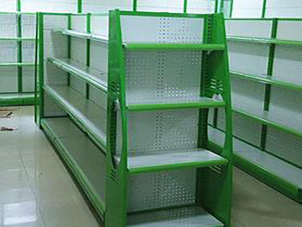 连锁药房货架